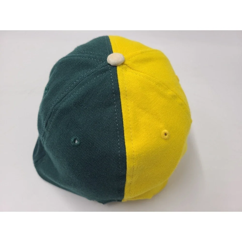 Vintage Oregon Ducks Hat Cap Flex‎ Fitted OSFM NCAA Green Yellow University of